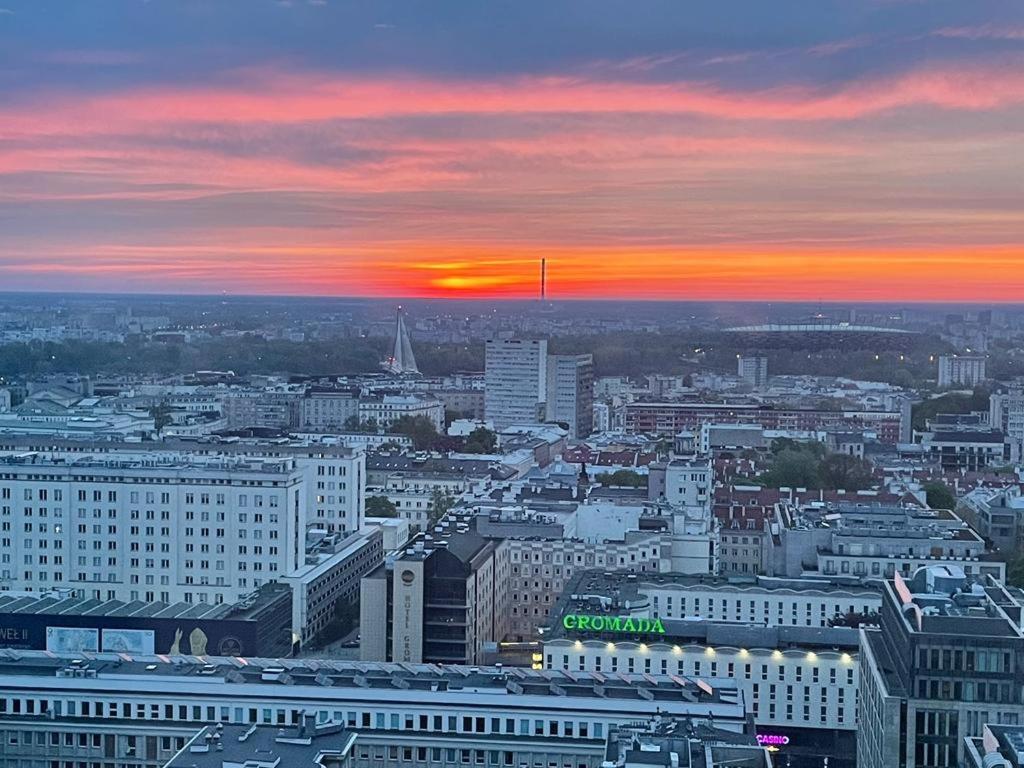 23Rd Floor 3Br Apt With Views Of Varşovia Exterior foto